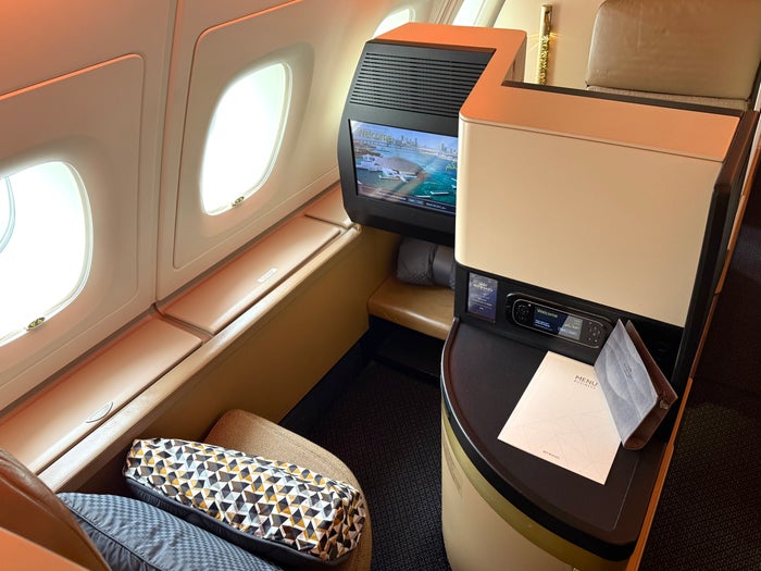 Etihad A380 Business Class seat 20K from behind Etihad A380 Business Class seat 20K from behind