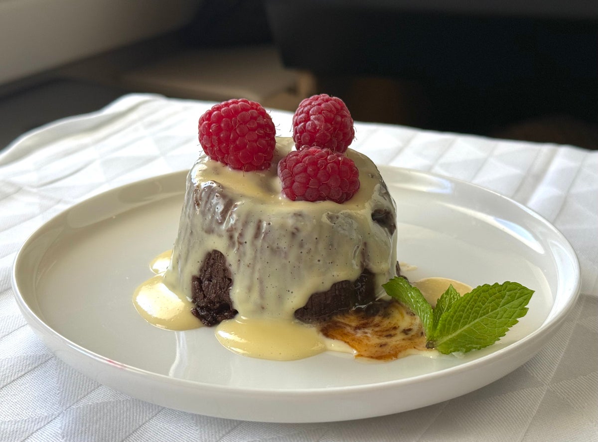 Etihad Business Class dessert Etihad Business Class dessert