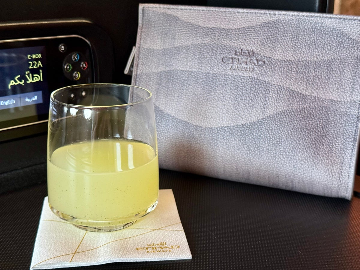 Etihad Business Class welcome drink and amenity kit Etihad Business Class welcome drink and amenity kit