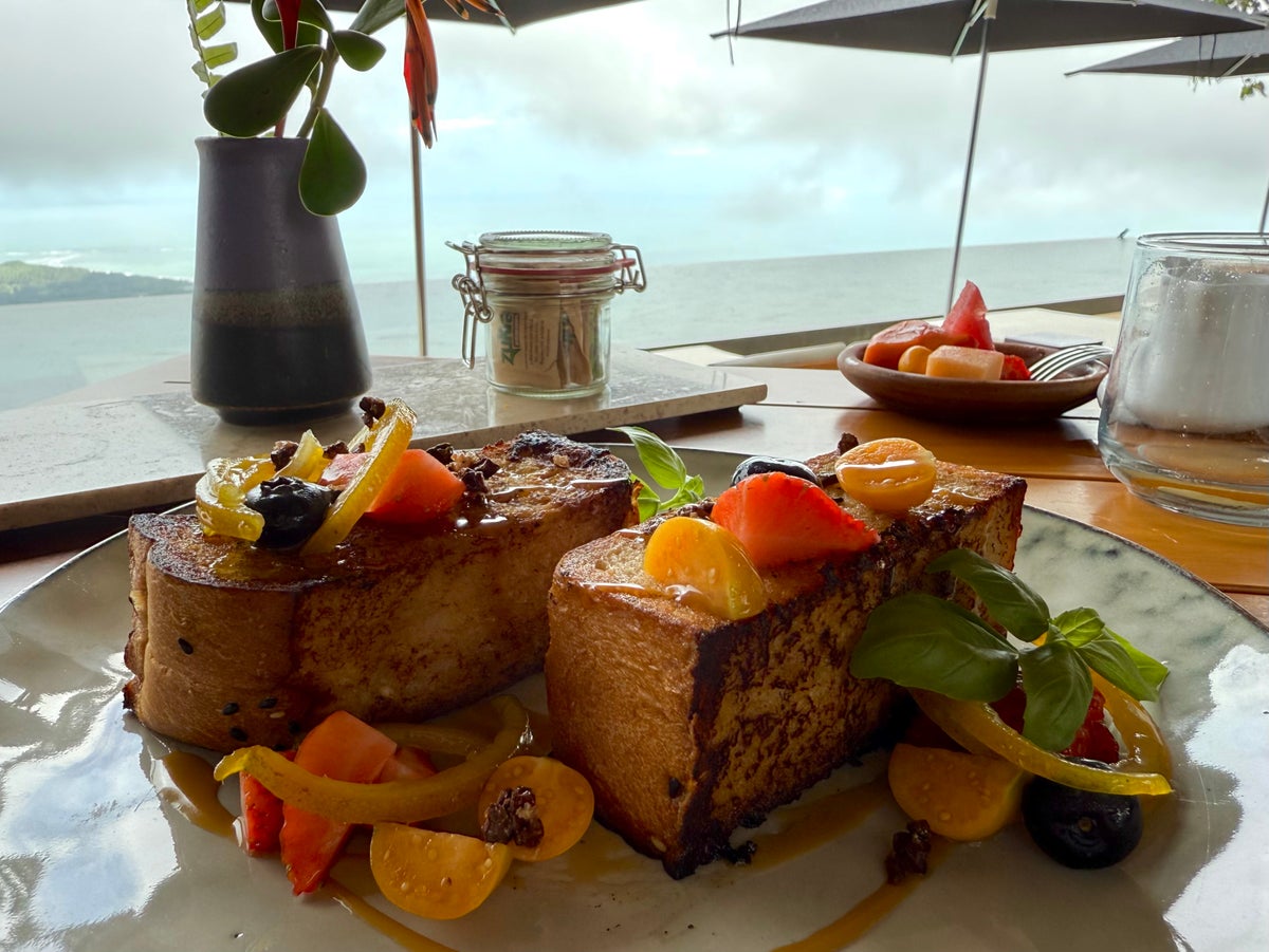 Kura Boutique Costa Rica breakfast french toast