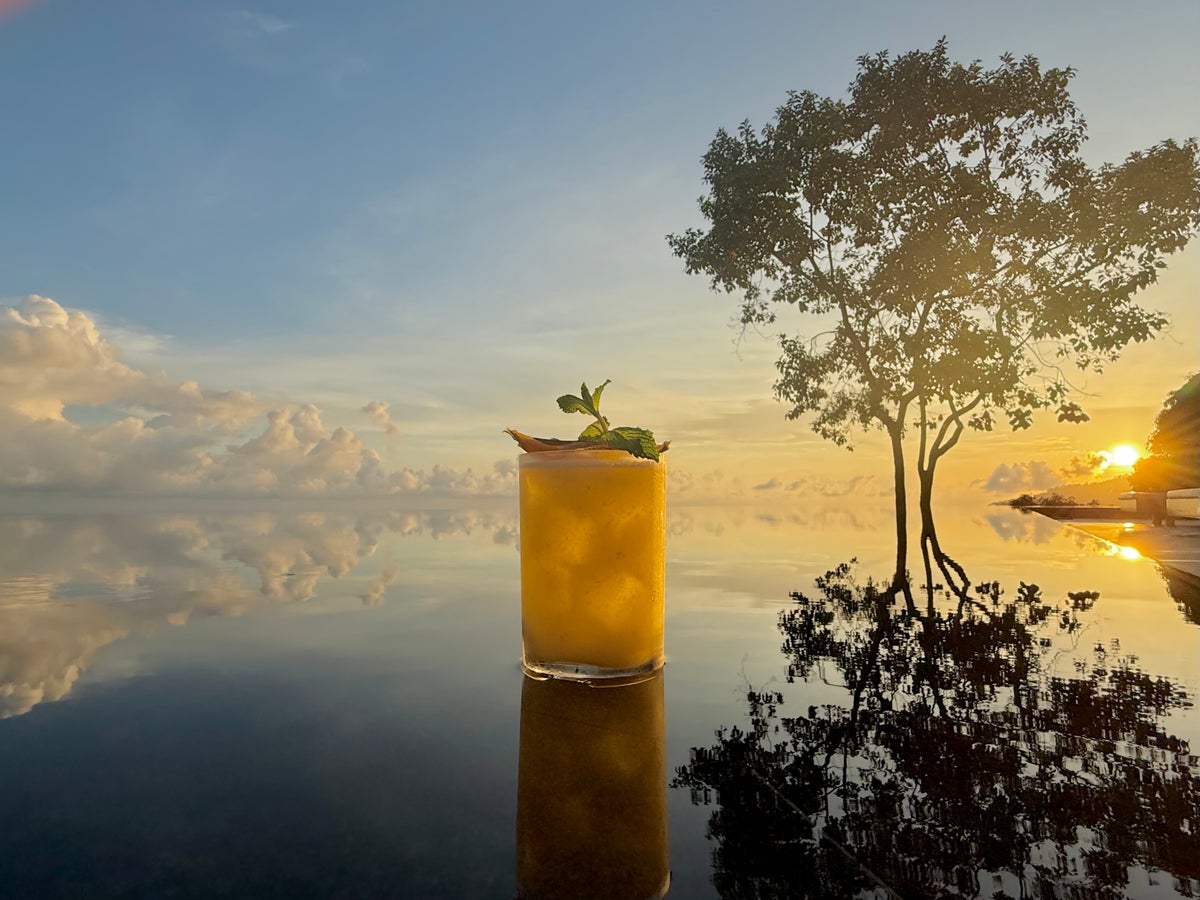 Kura Boutique Costa Rica mango cocktail sundowner