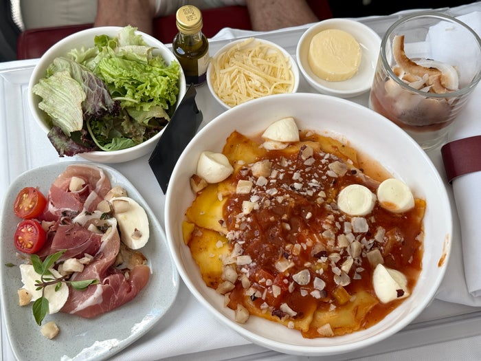 LATAM short haul international business class catering 