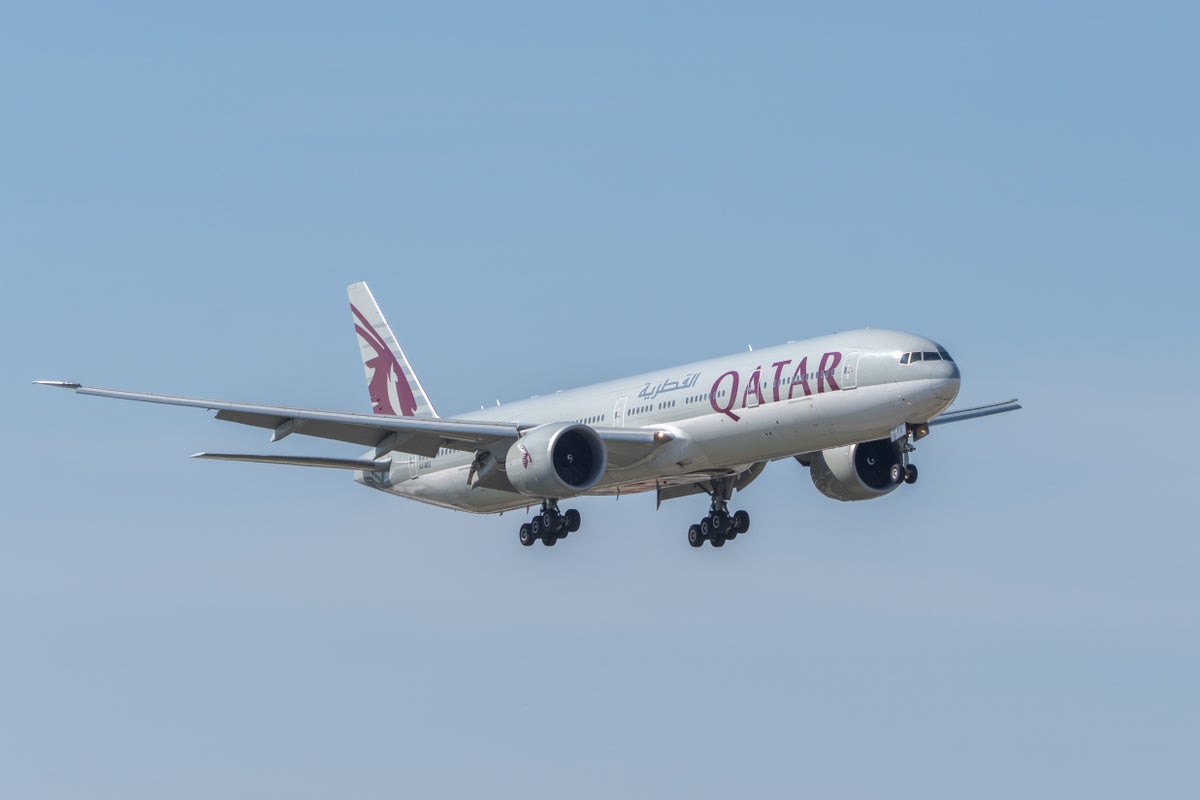 Qatar Airways 777