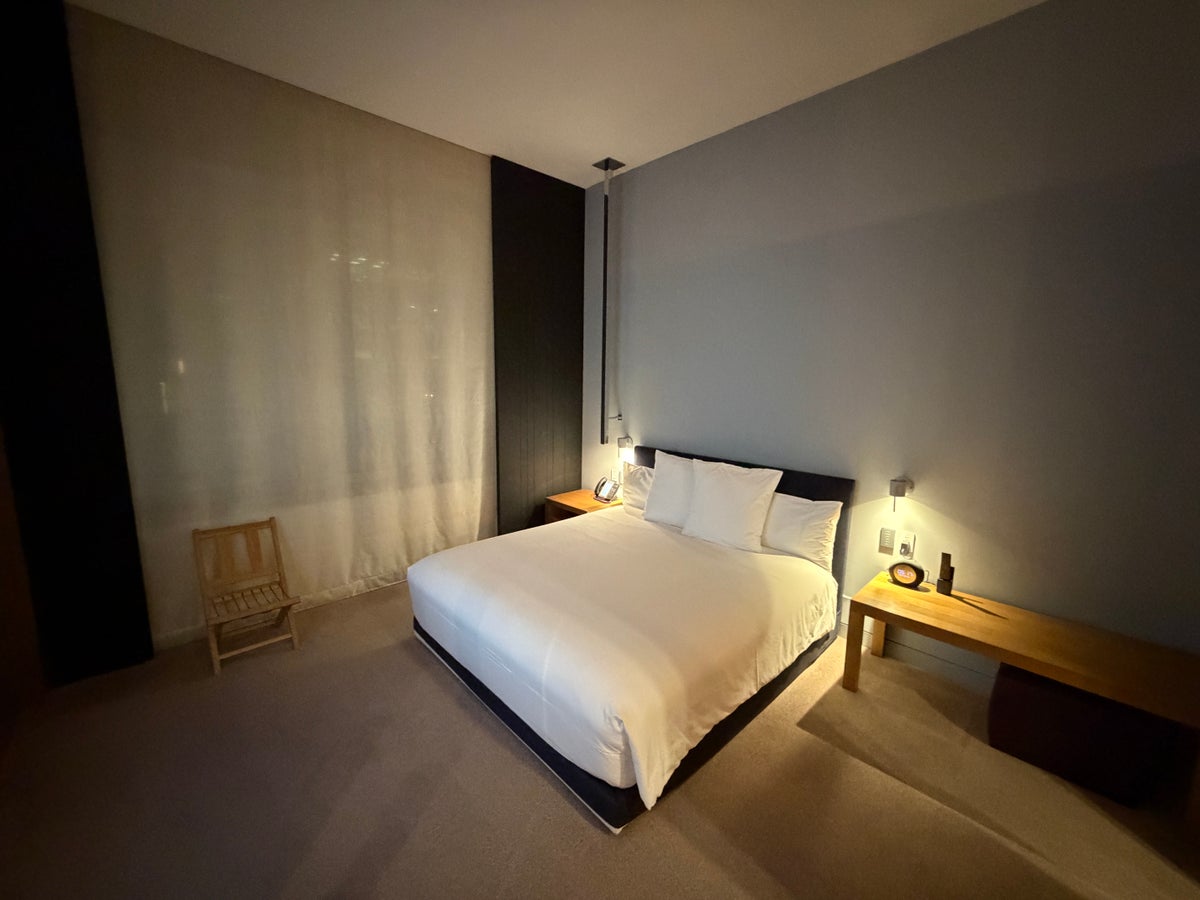 Andaz Fifth Avenue Bed