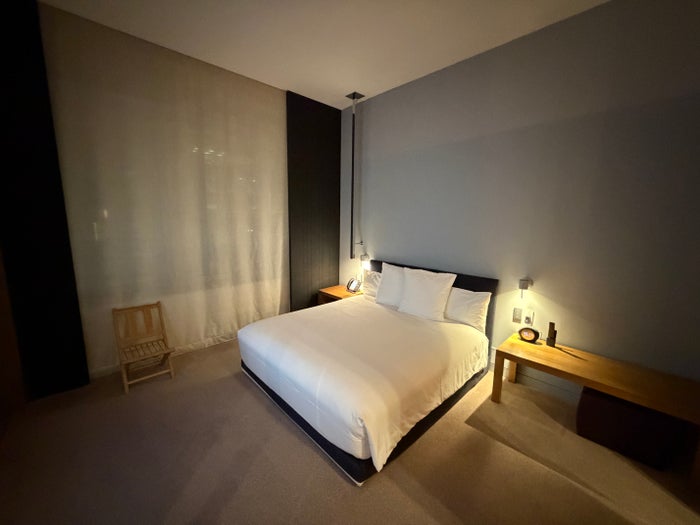 Andaz Fifth Avenue Bed