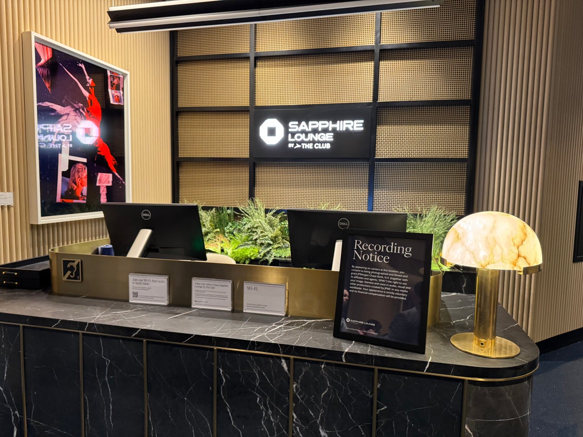 Chase Sapphire Lounge Check In LAS