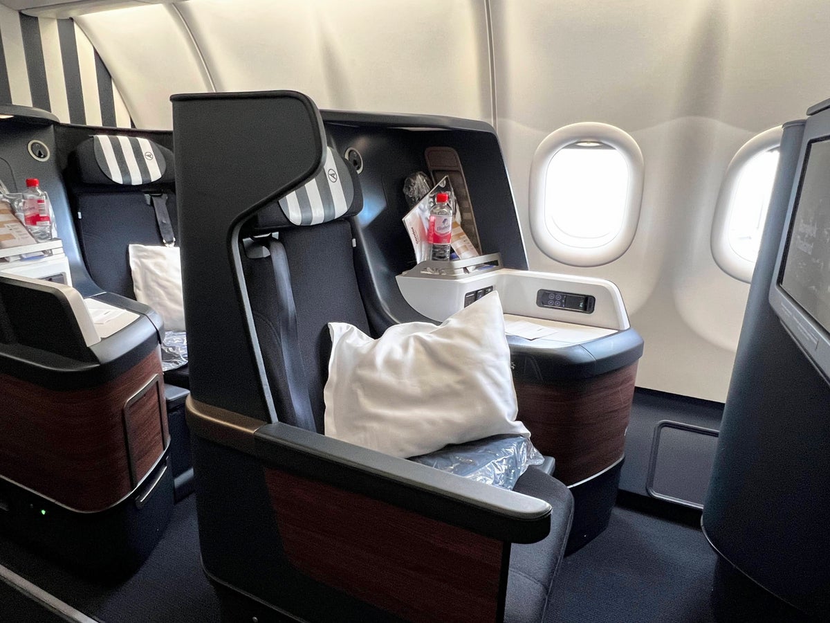 Condor Airlines business class