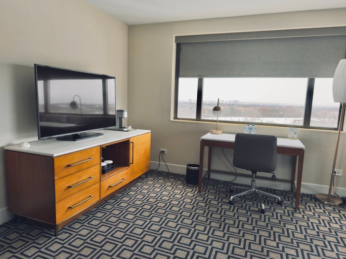 Hilton Chicago:Oak Brook Hills Resort room desk and television Hilton Chicago:Oak Brook Hills Resort room desk and television
