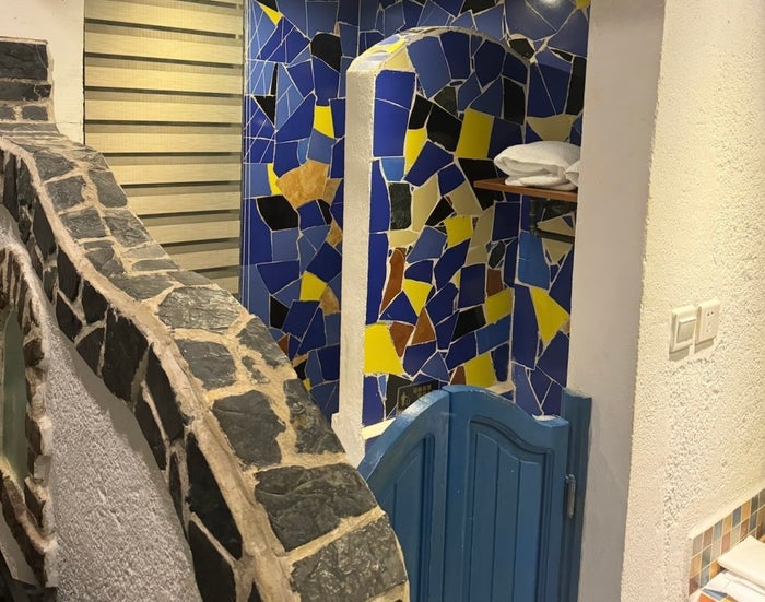 Open-concept bathroom in a hotel in Dali, China