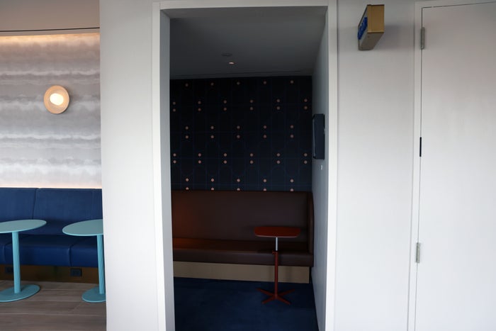 JetBlue JFK lounge BlueHouse second floor quiet booth
