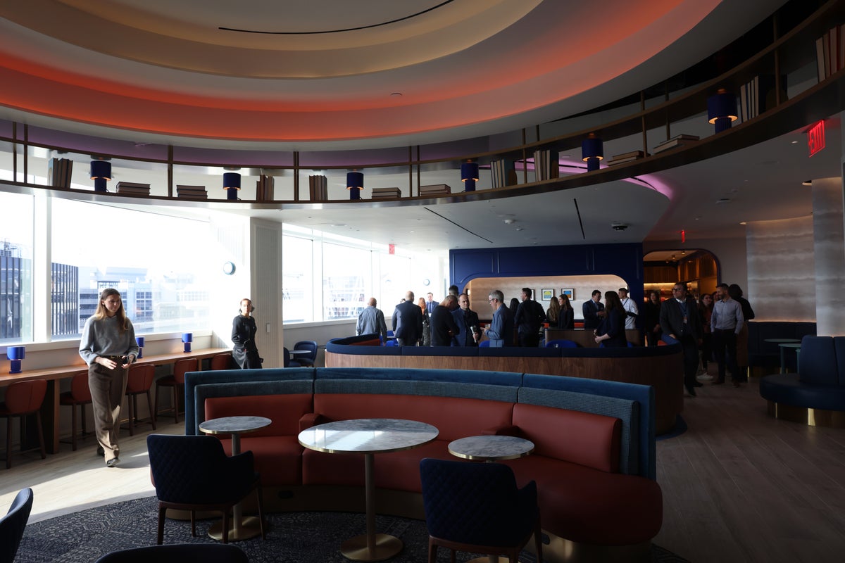 JetBlue JFK lounge BlueHouse second floor reverse