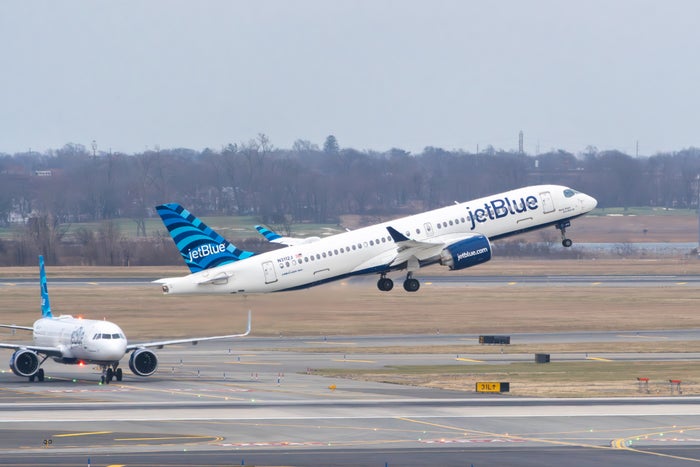 [Expired] Earn 3x JetBlue Tiles Toward Mosaic Status on Hotel Bookings [Book by February 12]