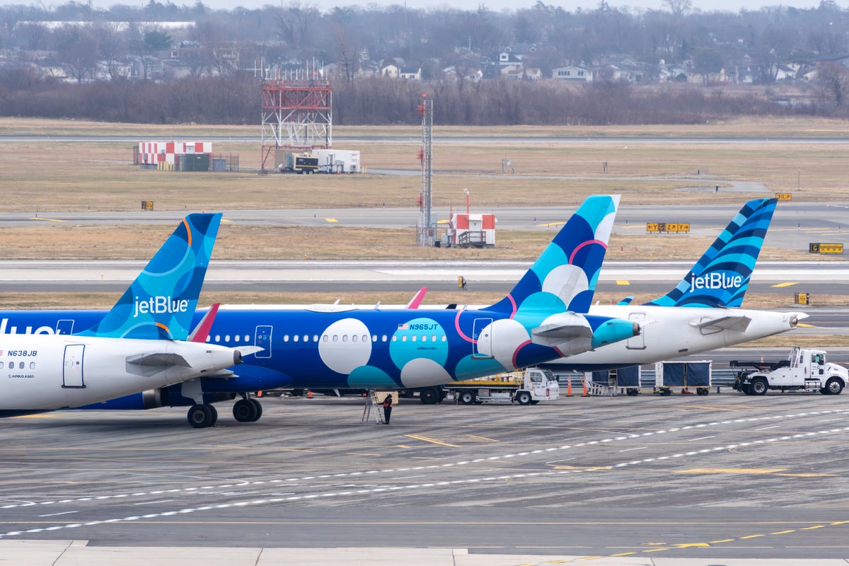 Jetblue tails JFK Terminal 5