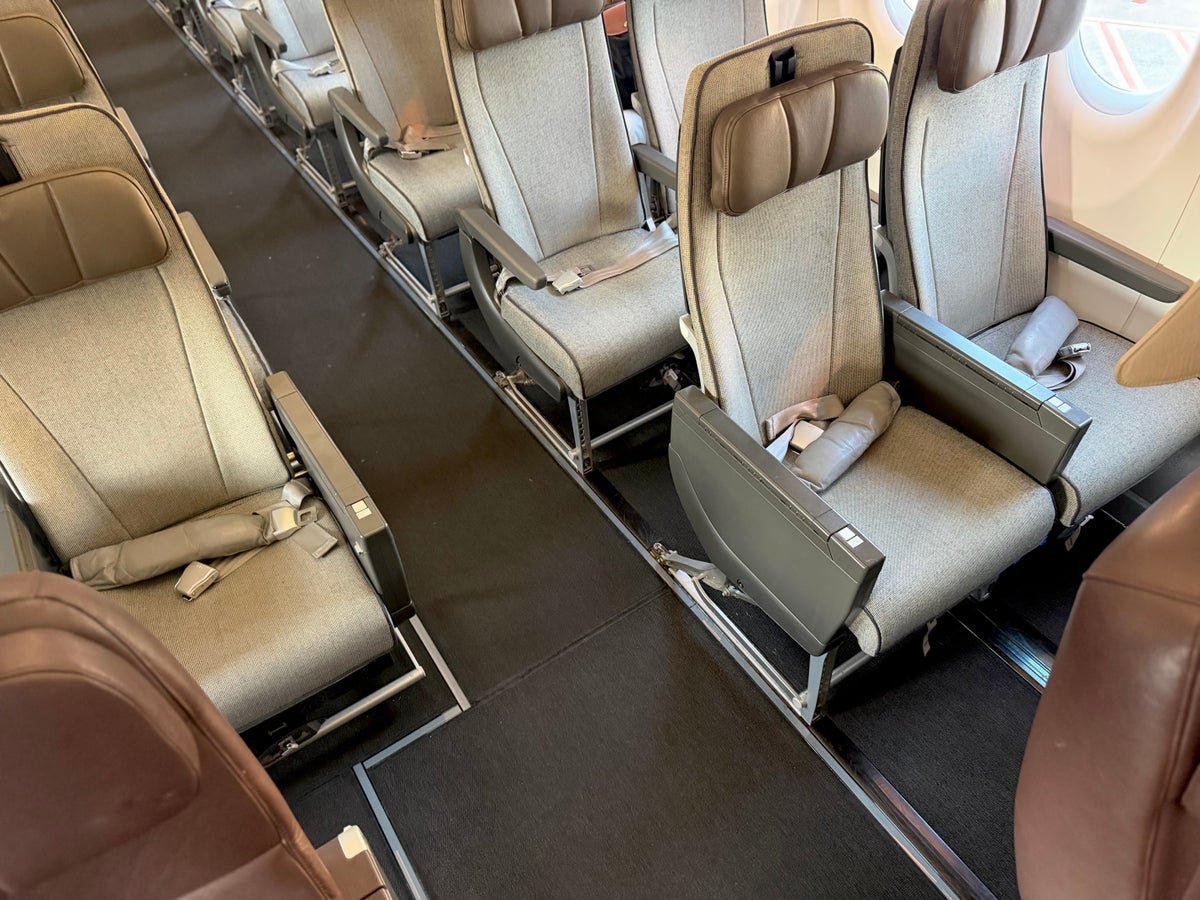 Qantas Airbus A220 between cabins 