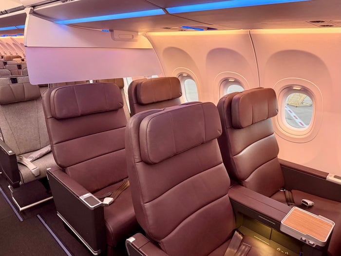 Qantas Airbus A321XLR business class seat