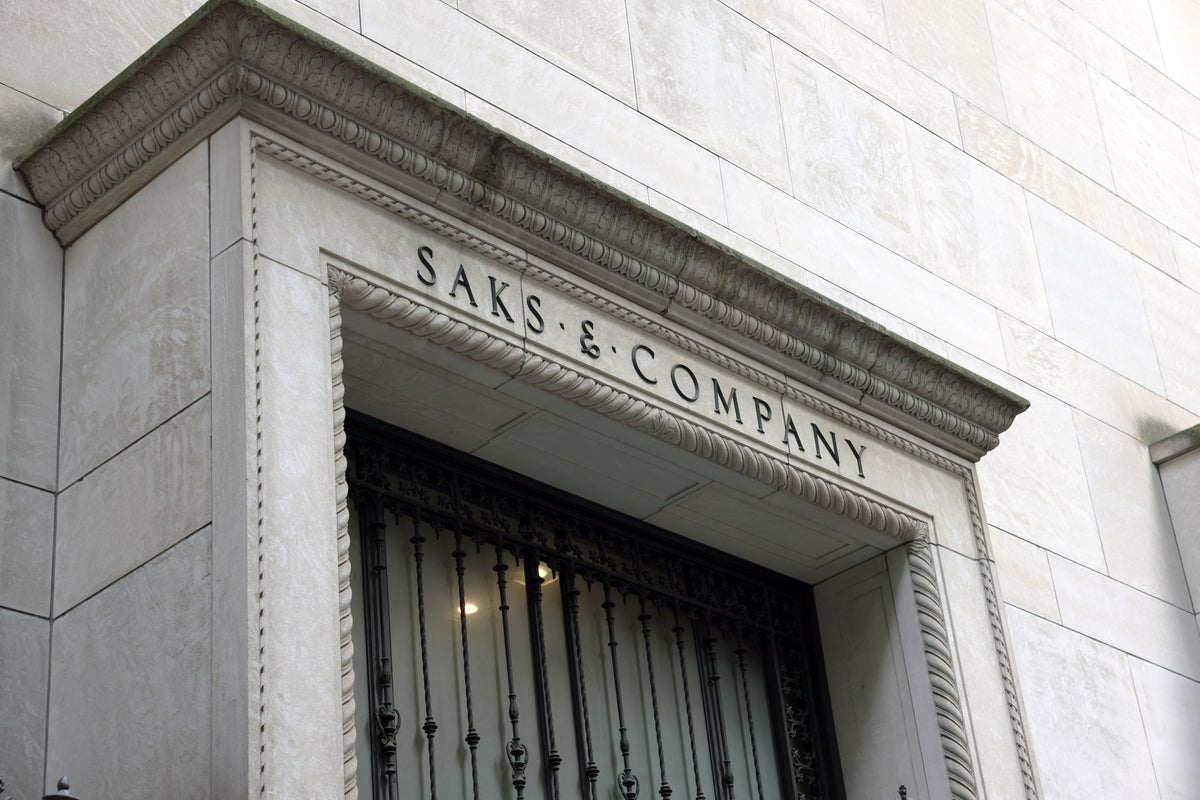 Saks Fifth Avenue NYC side entrance