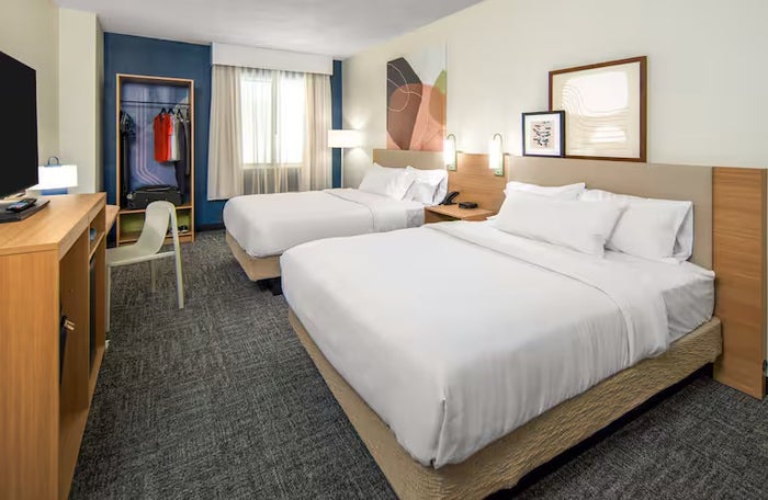 Spark by Hilton Ponce Room