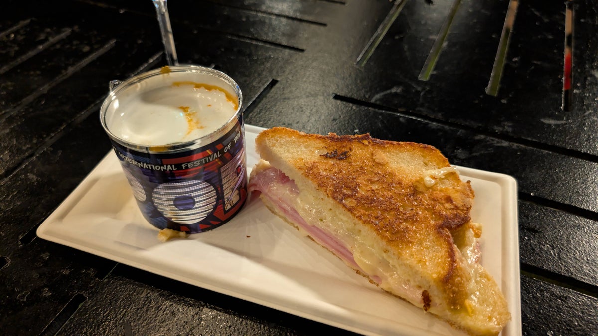 2026 EPCOT International Festival of the Arts Pop Eats! croque monsieur grilled cheese and tomato soup