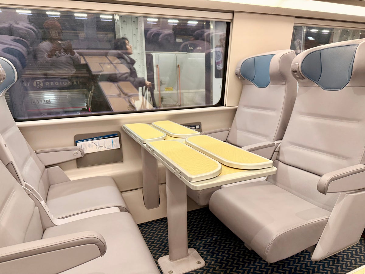 Acela Business Class Table Seats