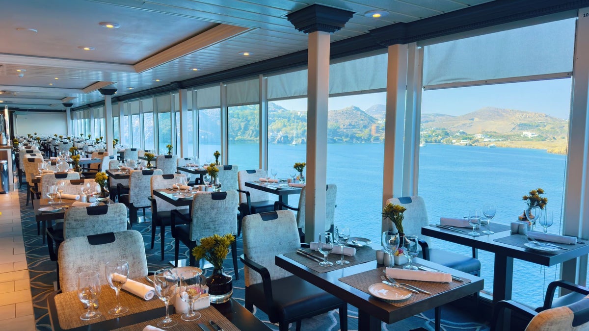 Azamara Windows Cafe Azamara Windows Cafe