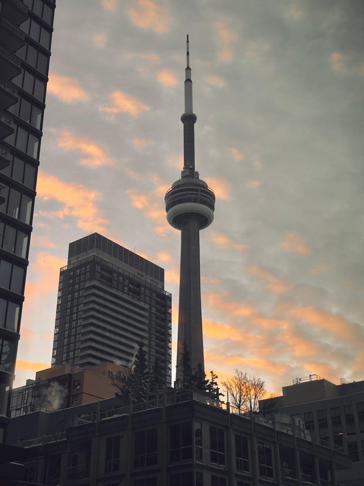 BISHA, a Luxury Collection Hotel, Toronto CN Tower view from room