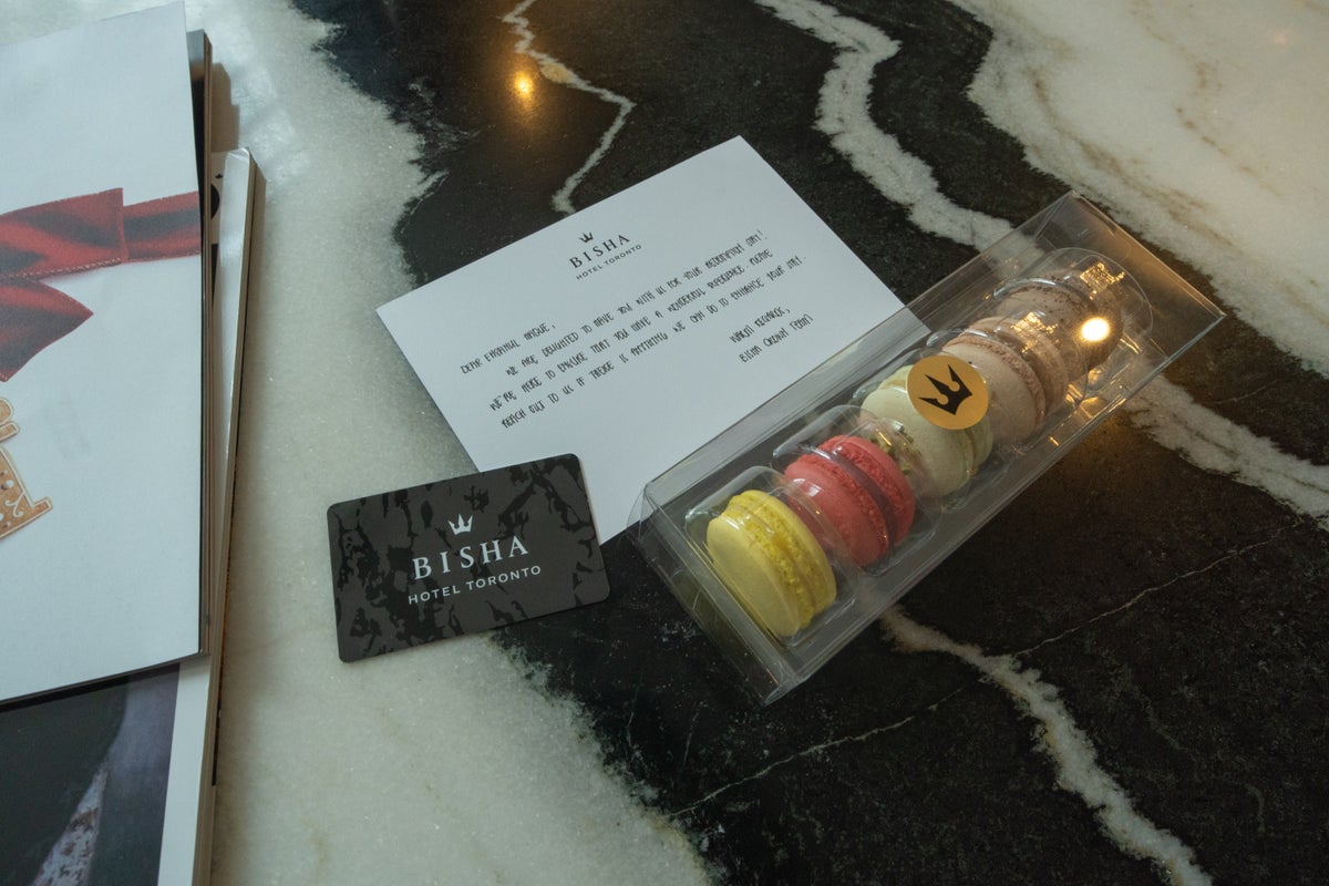 BISHA, a Luxury Collection Hotel, Toronto macarons