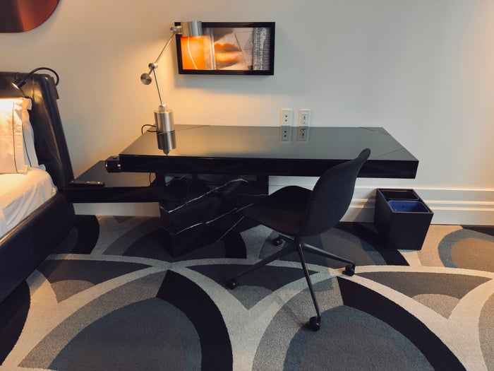 BISHA, a Luxury Collection Hotel, Toronto room workstattion BISHA, a Luxury Collection Hotel, Toronto room workstattion