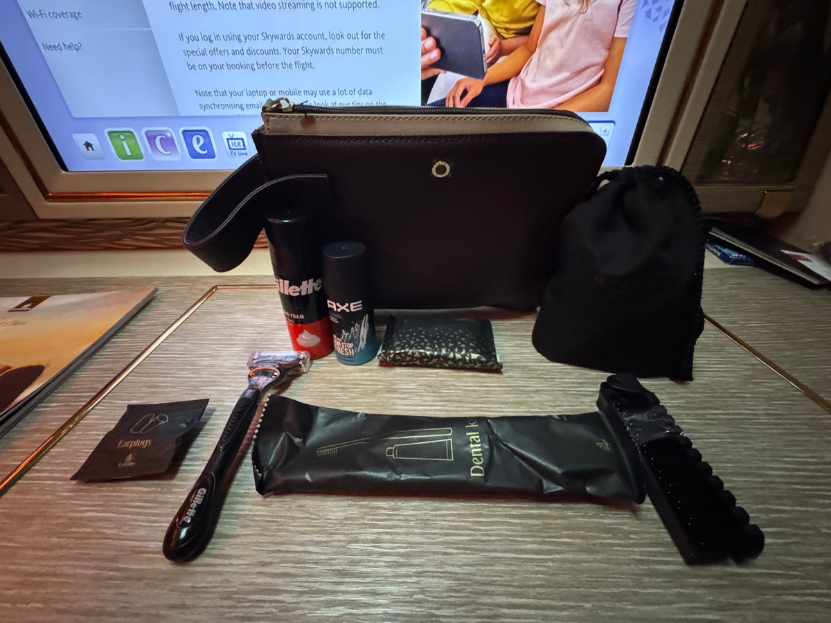 Emirates Game Changer Amenity Kit