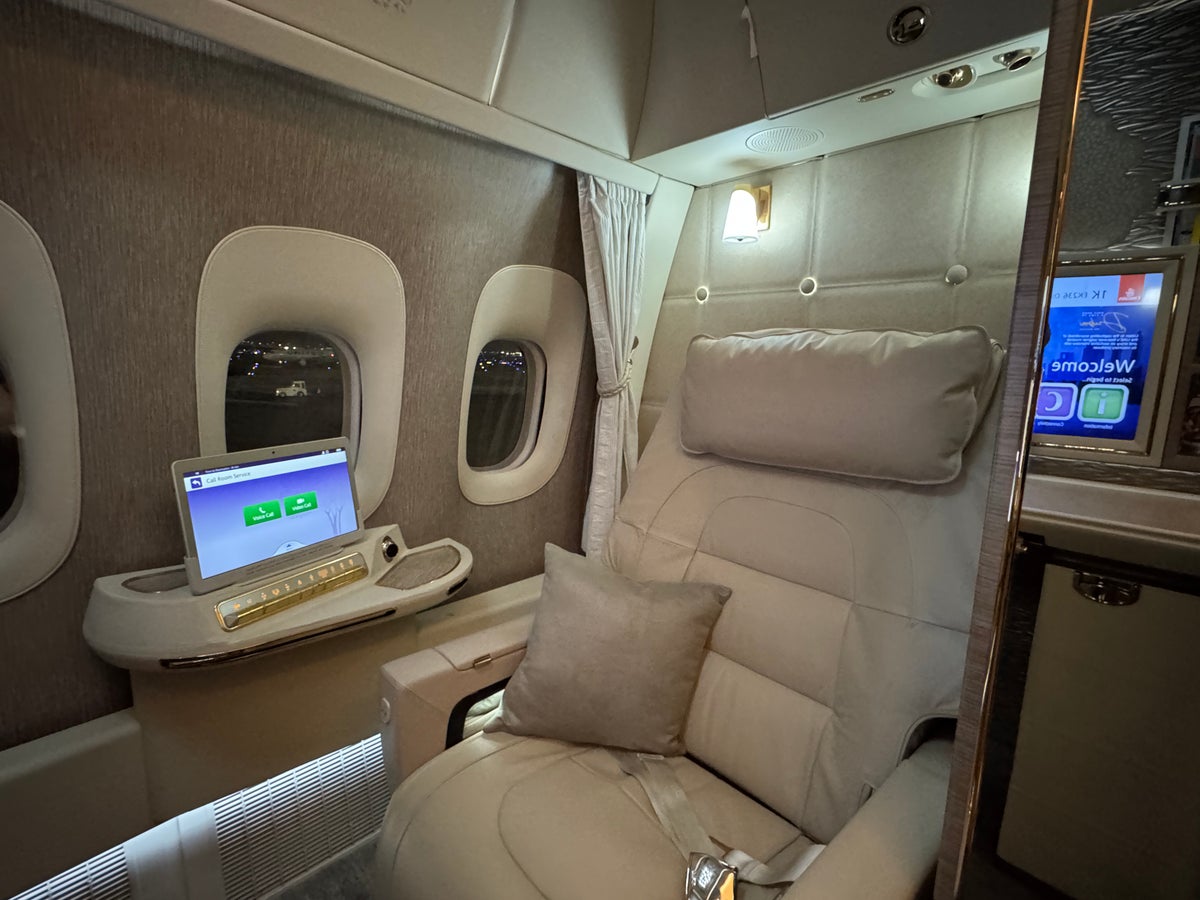 Emirates Game Changer leather seat