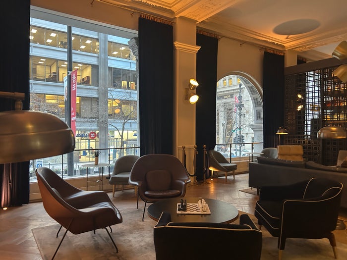 Kimpton the Gray lobby seating