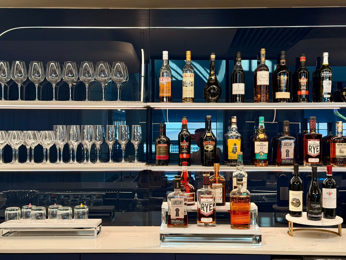 LAX Air France Lounge bar back LAX Air France Lounge bar back