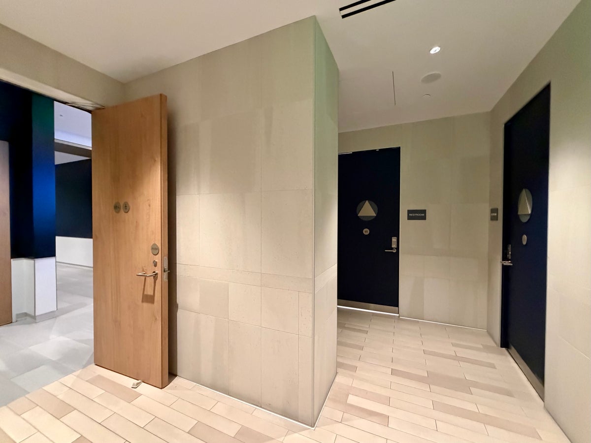 LAX Air France Lounge bathrooms