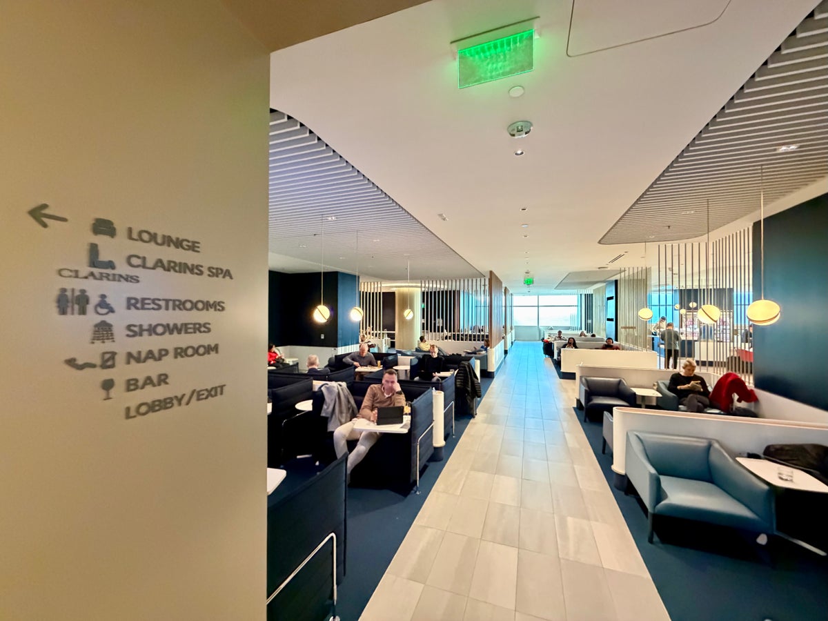 LAX Air France Lounge directions