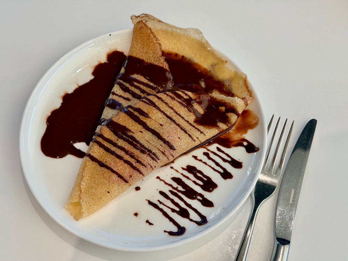 LAX Air France Lounge fresh crepe LAX Air France Lounge fresh crepe