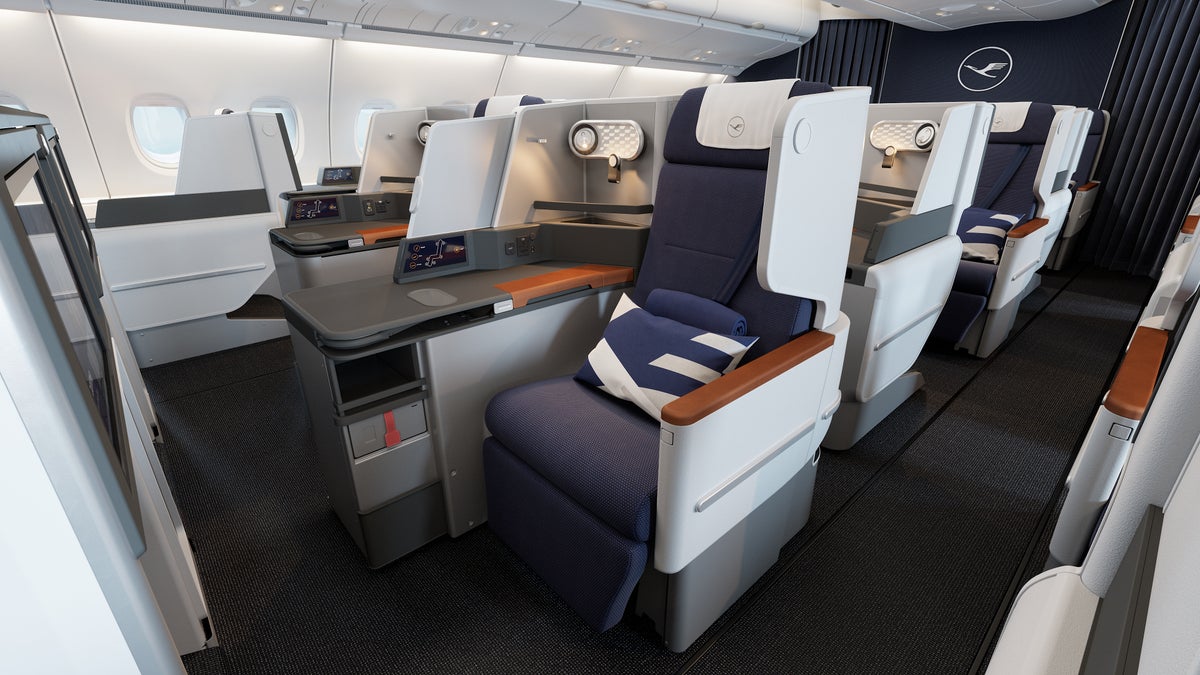 Lufthansa Airbus A380 new business class