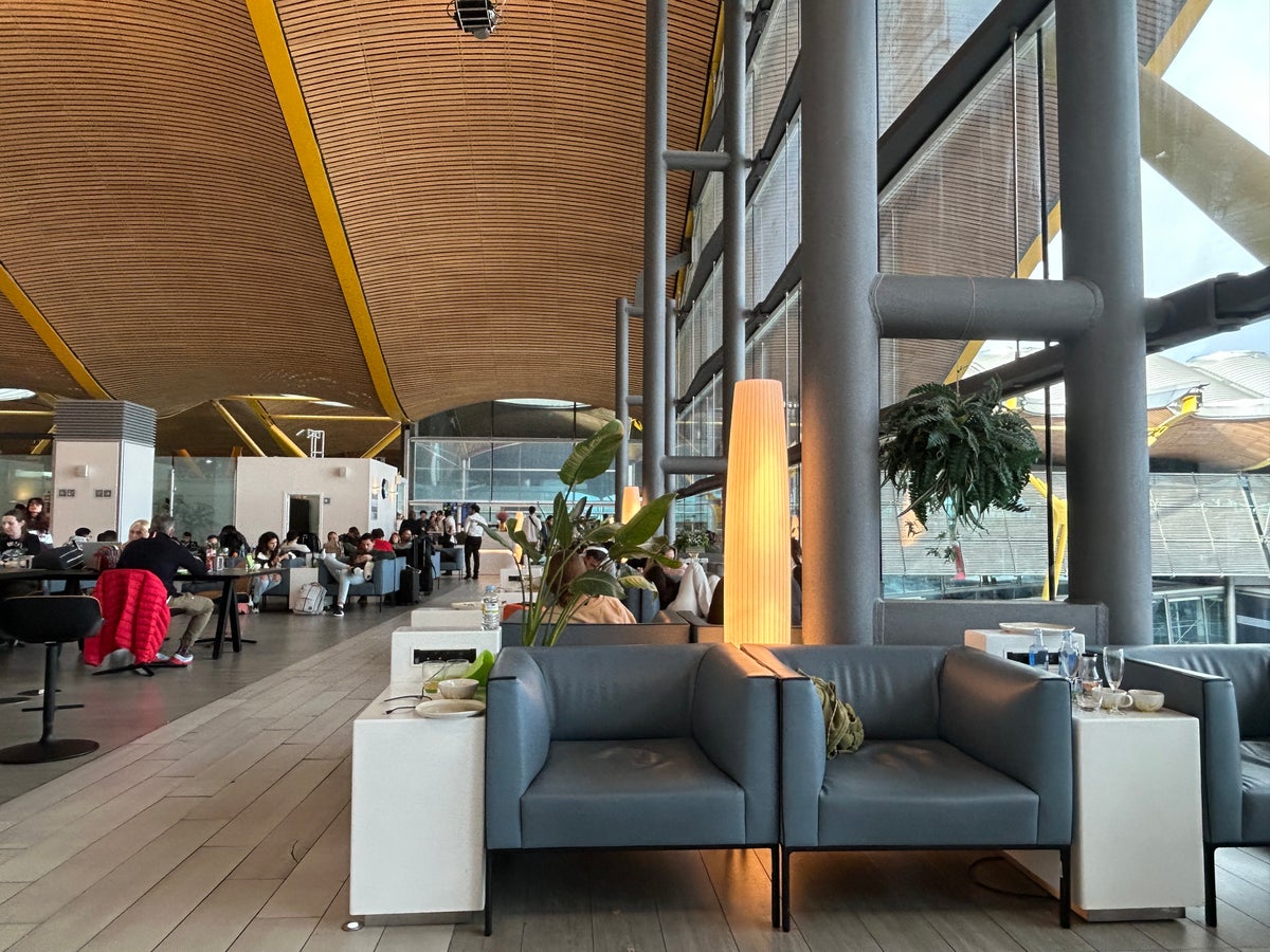 Madrid's Sala Vip Neptuno seating