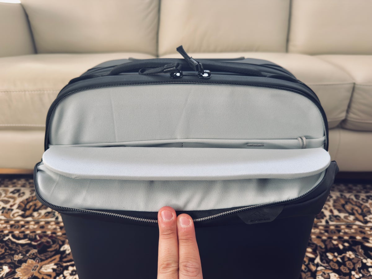 Peak Design Roller Pro Carry On front access pocket 