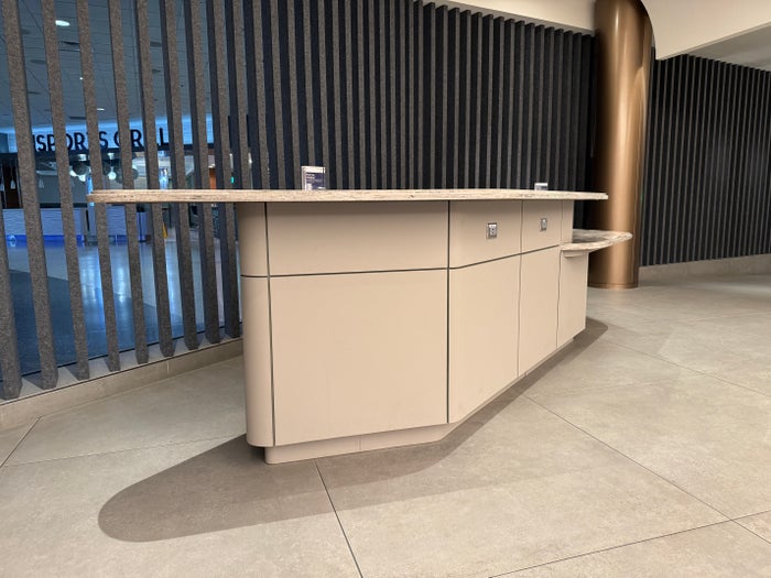 United Club Fly IAH counter United Club Fly IAH counter
