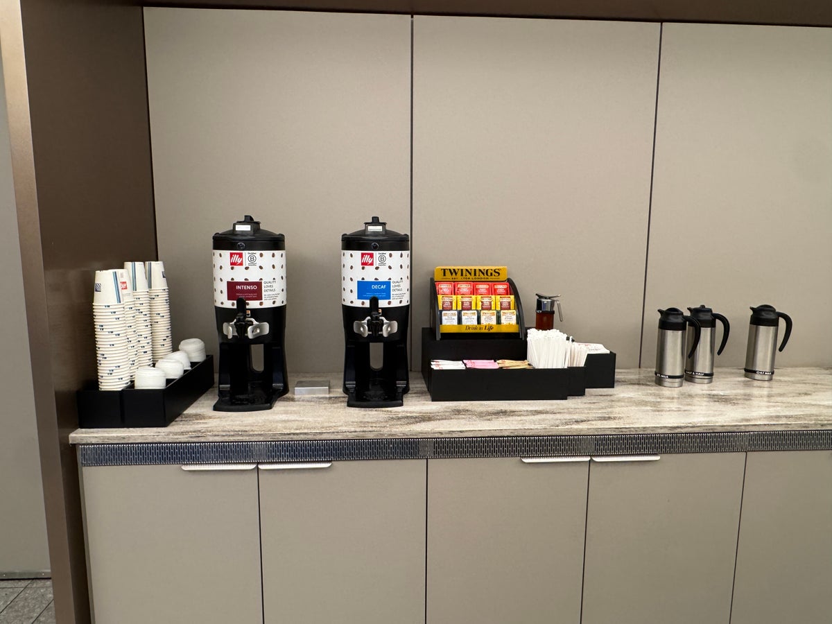 United Club Fly IAH self service coffee