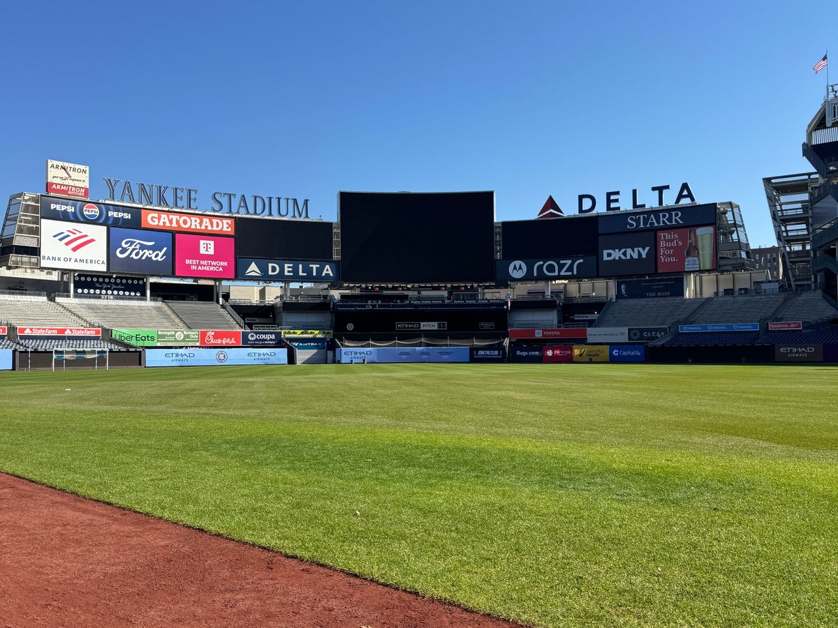 Yankees Stadium Juan Ruiz