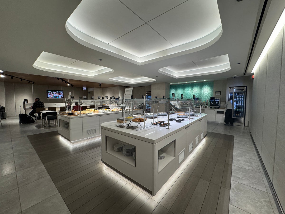 AA Flagship Lounge ORD