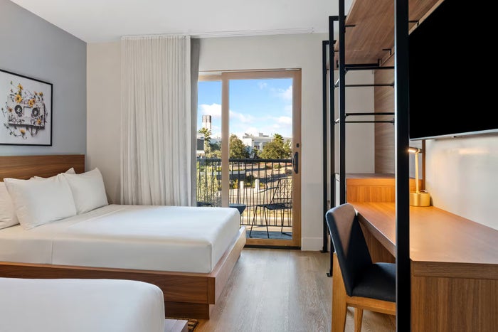 Anthem Los Angeles Room Anthem Los Angeles Room
