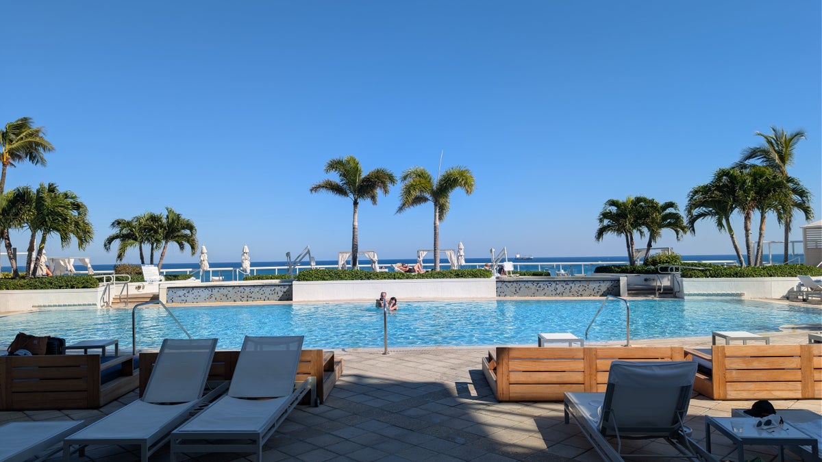 Beach House Fort Lauderdale pool