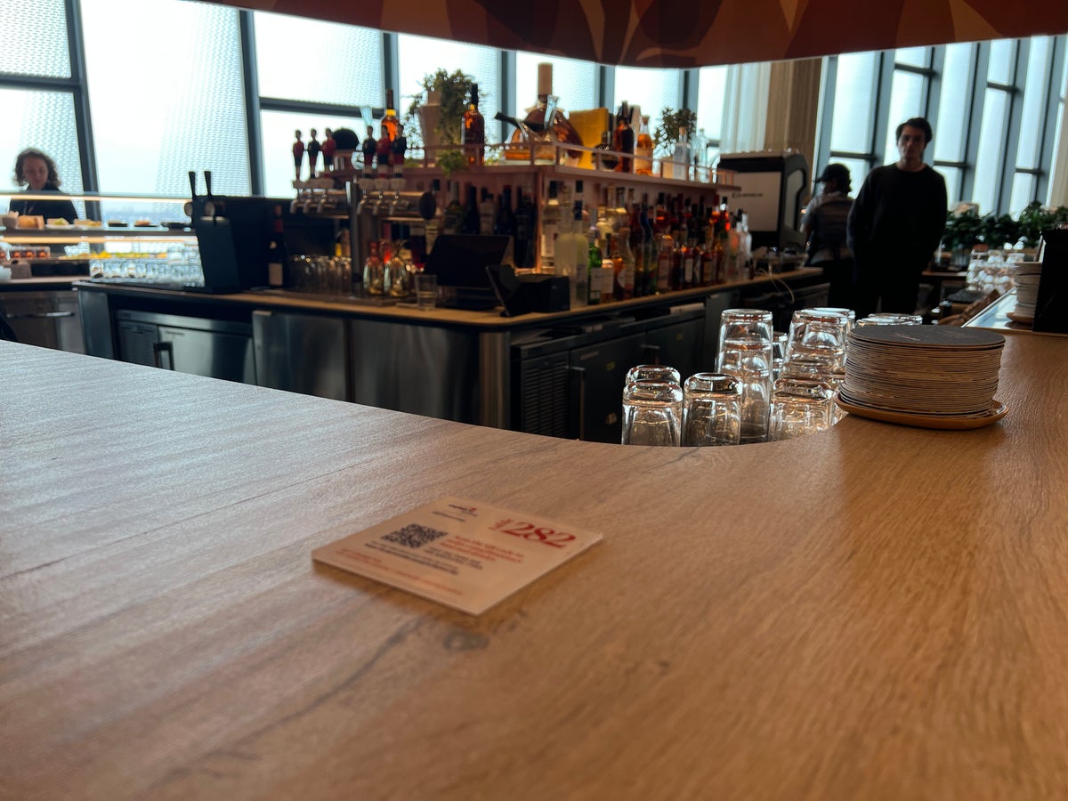 Capital One Lounge LGA QRCode Ordering