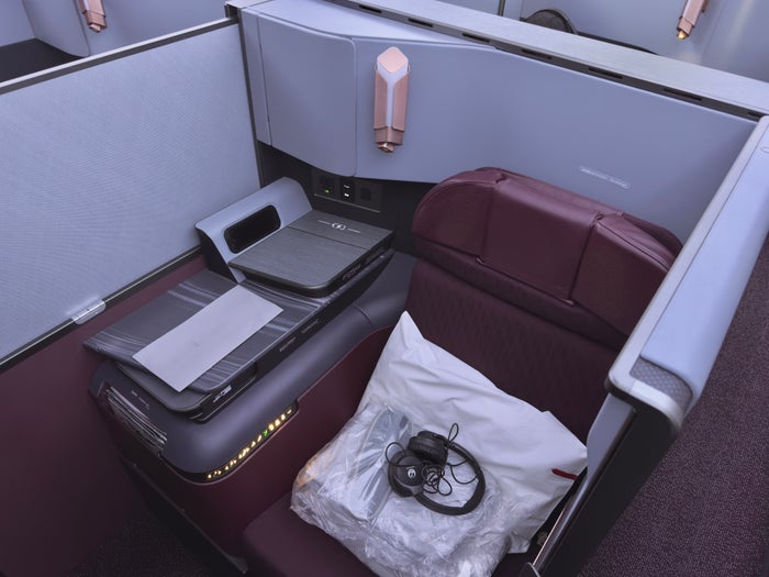 Japan Airlines a350 1000 business class seat Japan Airlines a350 1000 business class seat