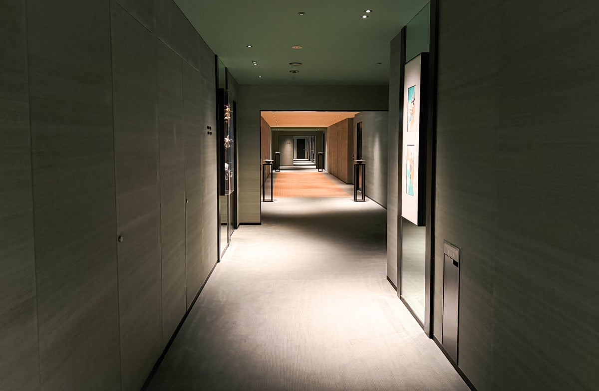 Park Hyatt Tokyo hallway Image Credit Chris Hassan