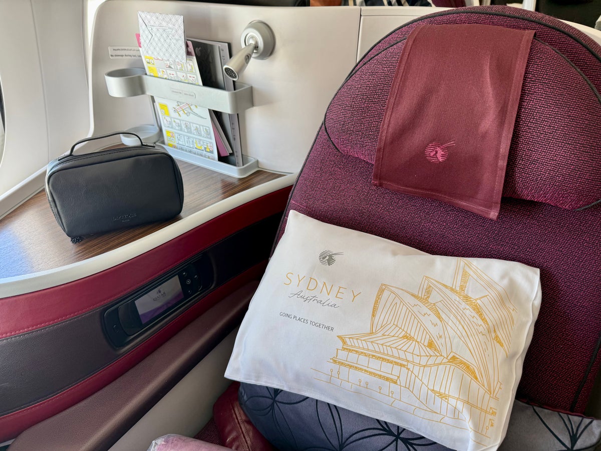 Qatar Airways Airbus A350900 business class seat