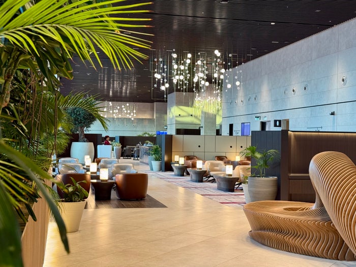 Qatar Airways Al Mourjan Lounge entrance