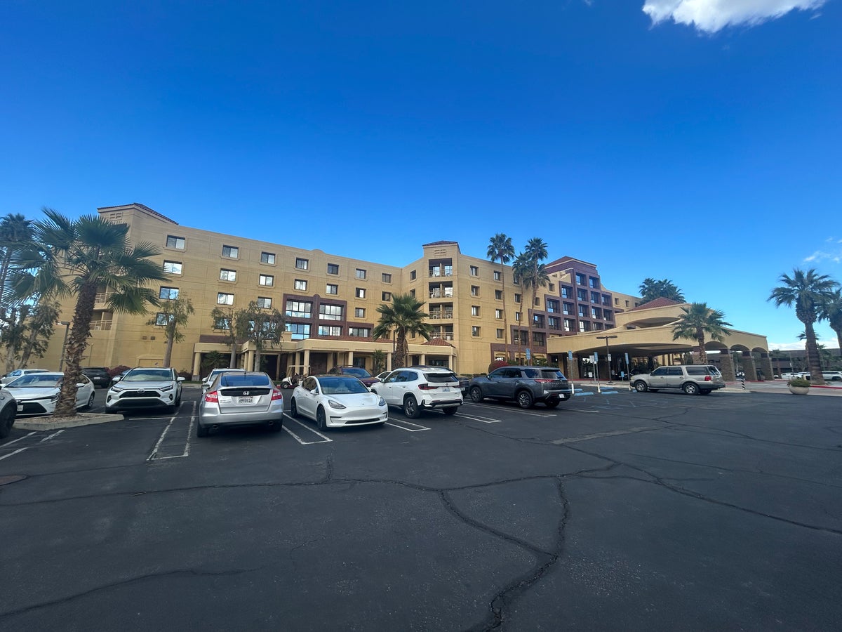 Renaissance Palm Springs exterior parking lot