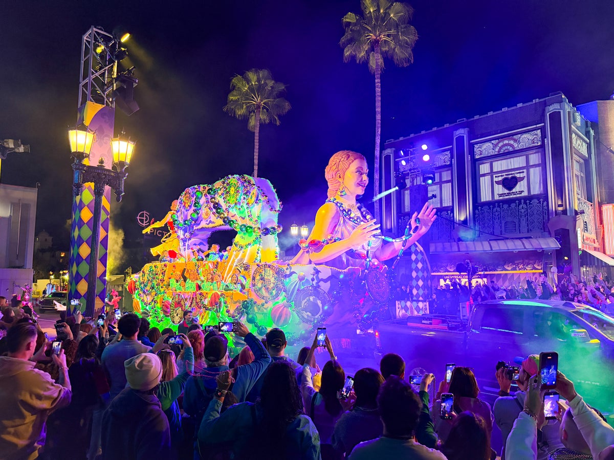 Univeral Orlando Mardi Gras 2026 Image Credit Chris Hassan 05